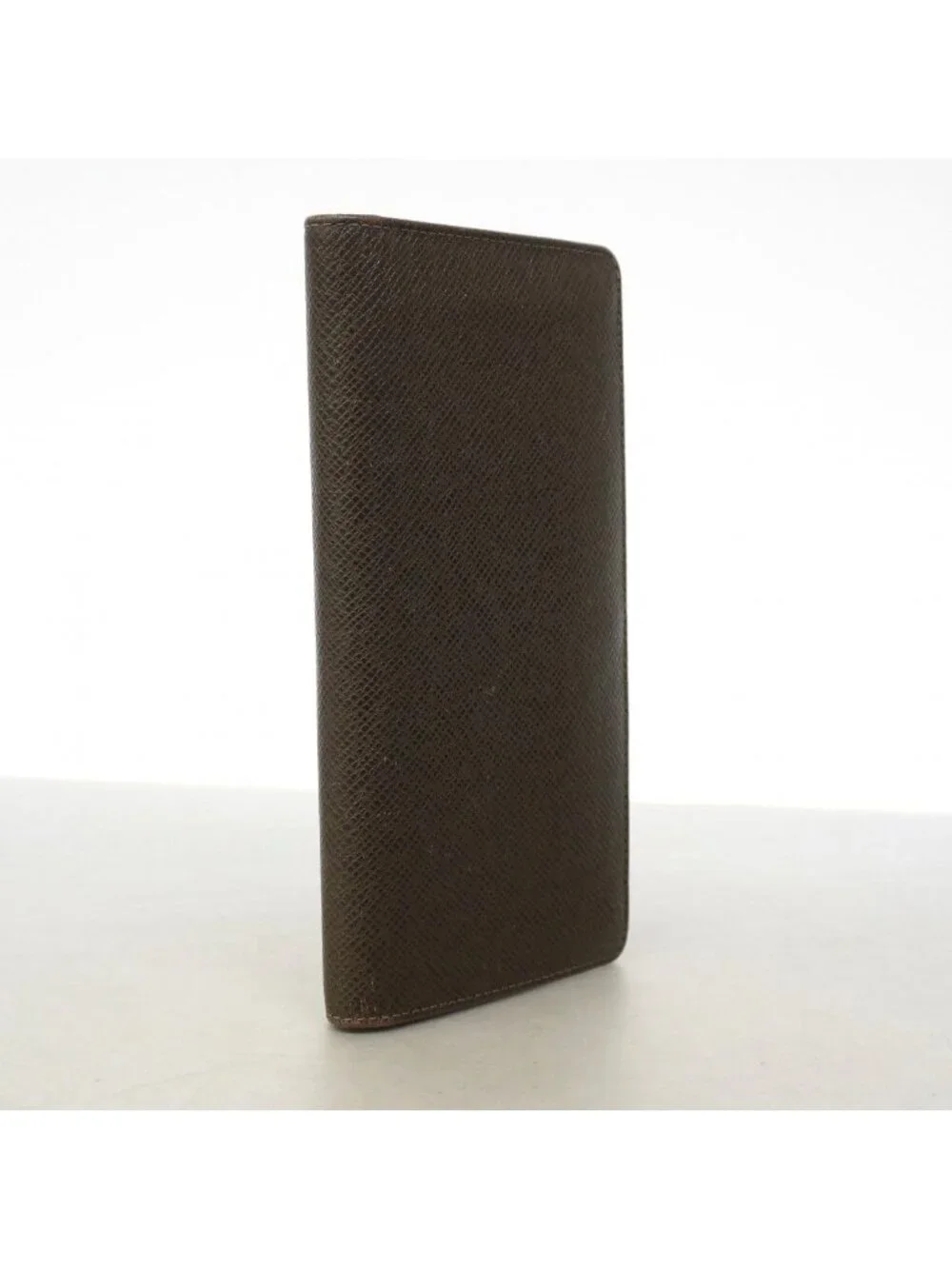 Louis Vuitton Wallet Taiga Portefeuille Brazza Grizzly